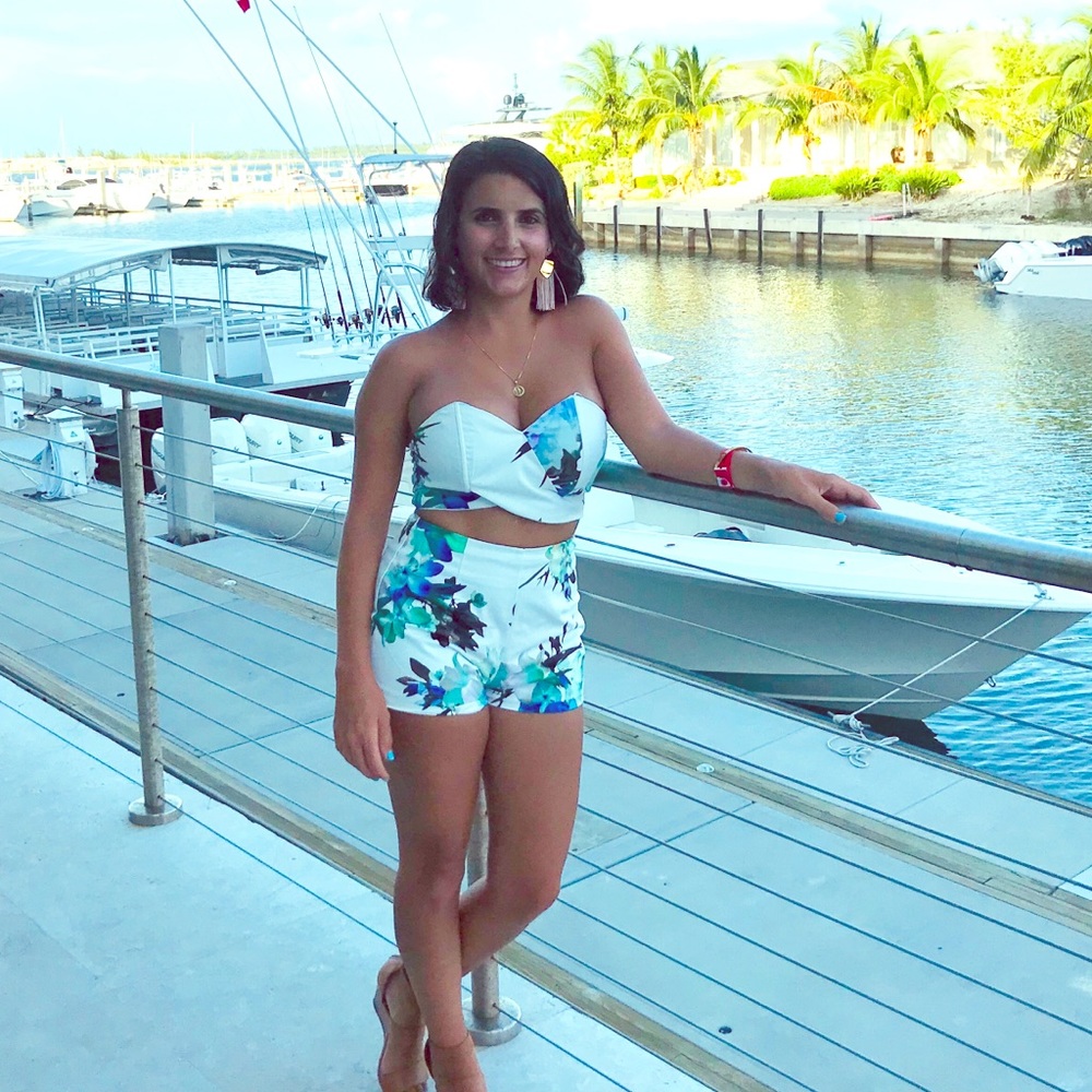 Two piece set